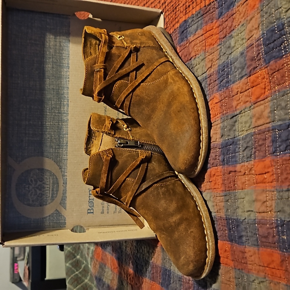 BORN Tarkiln in Glazed Ginger Size 8